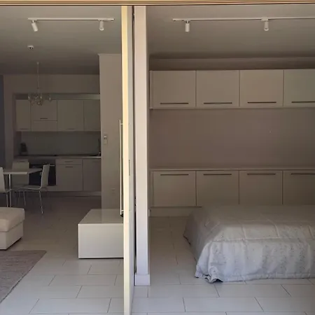 Apartman With Sea View In Yoo Bulgaria, Obzor