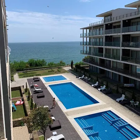 With Sea View In Yoo Bulgaria, דירה *